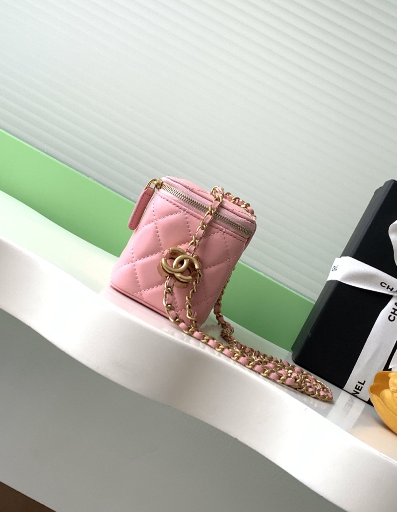 Ch**el cosmetic bags